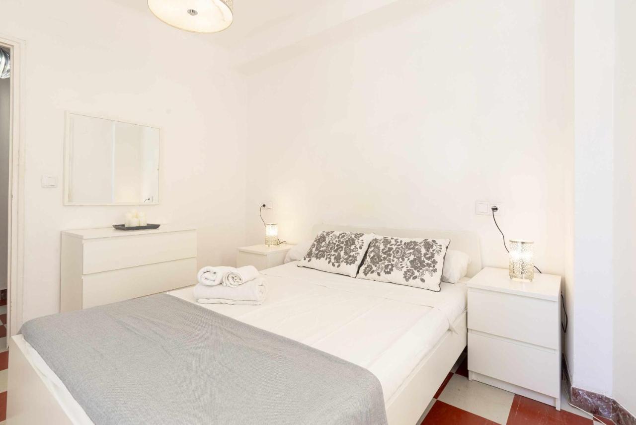 Apartamento San Juan Vintage Malaga Ngoại thất bức ảnh